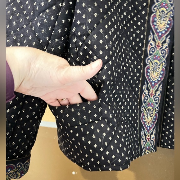 Vera Bradley Indiana quilted jacket size L. - Picture 5 of 10